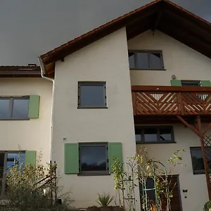 ferienwohnung-henneberg.com-bavaria.com/